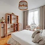 Superbe Apt Haussmannien 4Br 10P Parc Monceau