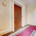 Superbe Apt Haussmannien 4Br 10P Parc Monceau
