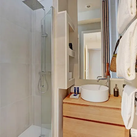 Superbe Haussmannien 4br 10p Parc Monceau *