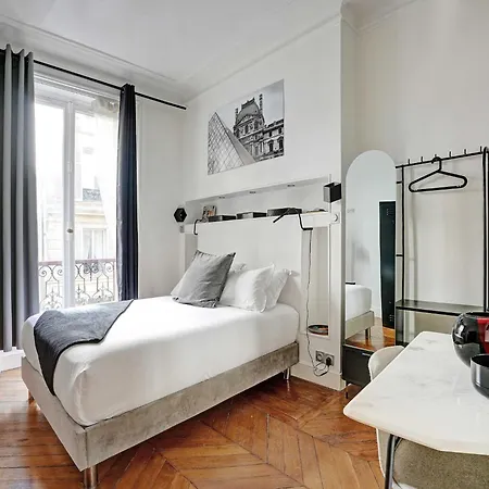 Appartamento Superbe Haussmannien 4br 10p Parc Monceau