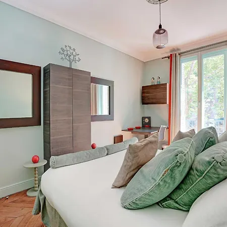Appartamento Superbe Haussmannien 4br 10p Parc Monceau *